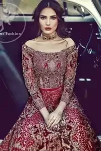 Bright red Crinkle Chiffon blouse / Choli has been adorned with beautiful handmade embroidery all over the front and back. It comes with Bright red Crinkle Chiffon flared lehenga. The lehenga is adorned beautifully with exquisite embellishments at the bottom. Matching velvet applique work border on four sides of dupatta.