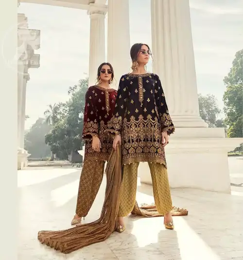 This dress is beautifully decorated with floral embrroidey. Decorated with mesmerizing antique gold kora, dabka and zardozi embellished neckline border