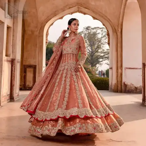 You are all set to make a lasting impact with the divine royalty of this dress. This garment is sure