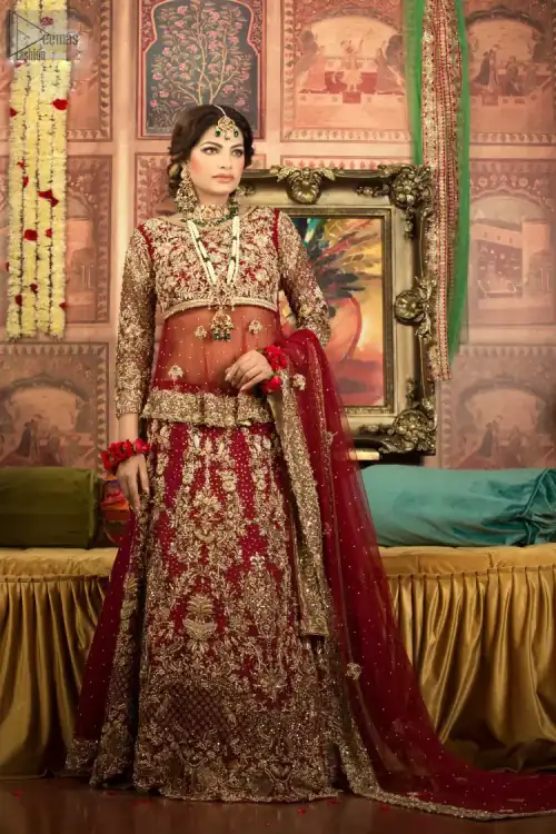 A little blend of the traditional and western styles doubles the gorgeousness of the Red Short Shirt Lehenga. A dress