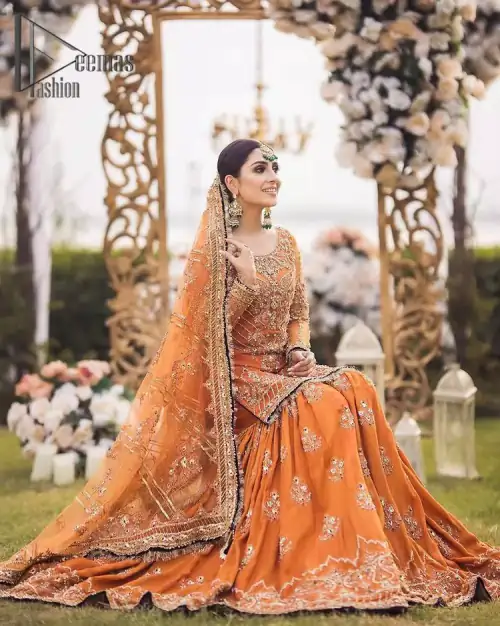 Time to treat yourself with an orange article of Deemas Fashion. This orange heartiest mealtime article will twirl your heart.