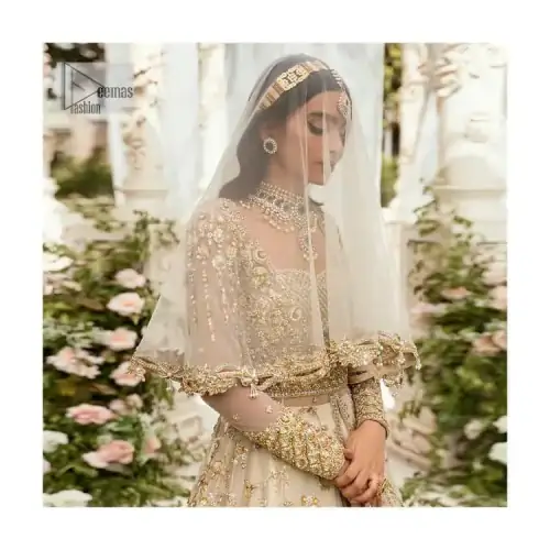 Mark your Nikah day in a calendar as a special one with this marvellous outfit. DeemasFashion presents this outfit in