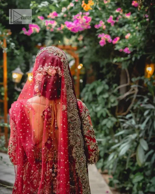 Classic deep red canvas with a bold twist of the pattern! Bridal choli in the deep red shade is a