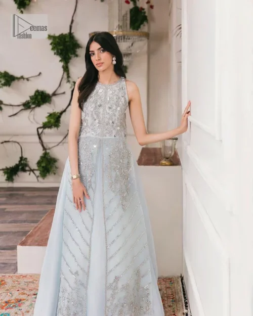 Shine and sparkle in this ice-blue nikah outfit! A mesmerizing long shirt stuns in a beautifully handcrafted silver embroidery enshrined