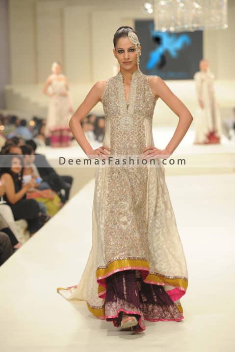Pakistan Fashion - Off White Pishwas Outfit